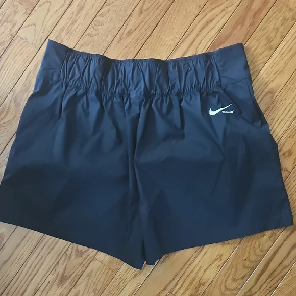 Nike Women's Black Athletic Shorts with Zipper - Picture 2 of 5